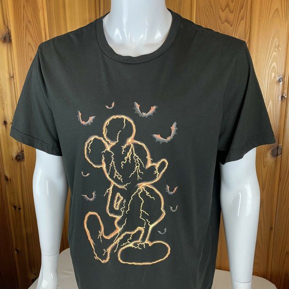 Disney Mickey Mouse Halloween T Shirt Bats - Picture 3 of 9
